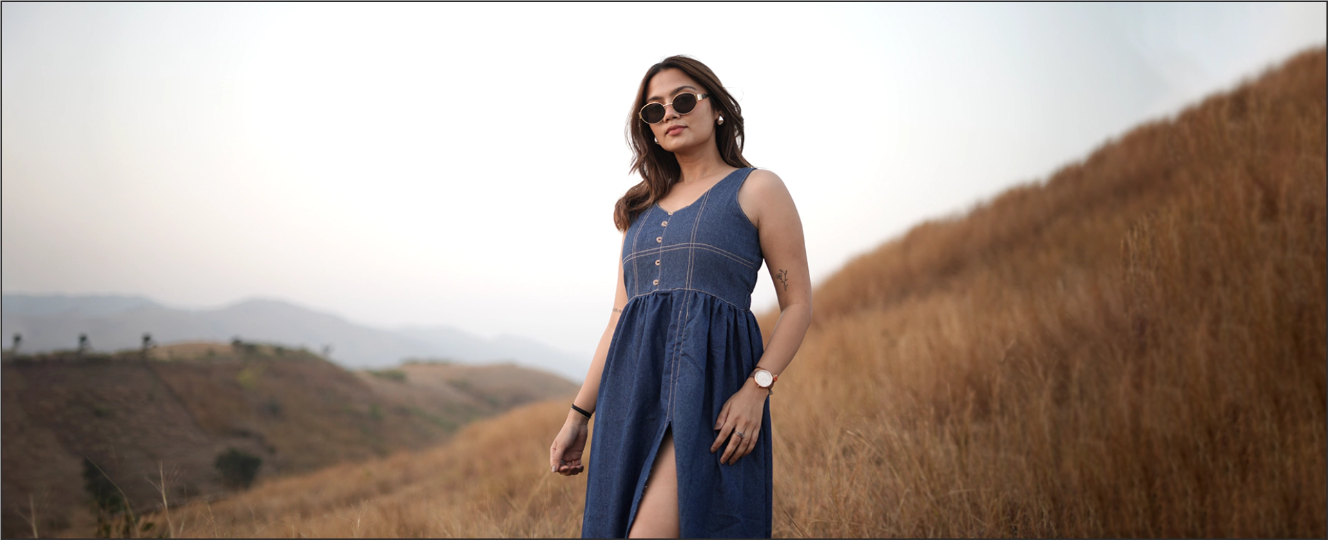 The Effortless Charm of the Dark Blue Denim Thread Midi Dress – A Must-Have Everyday Classic